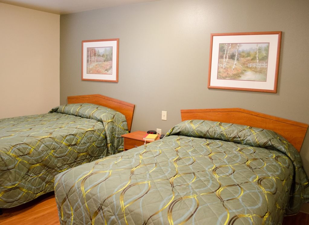 Woodspring Suites Louisville Southeast 포리스트힐스 객실 사진